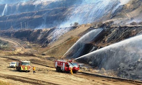 Hazelwood open cut coal mine fire, near Morwell