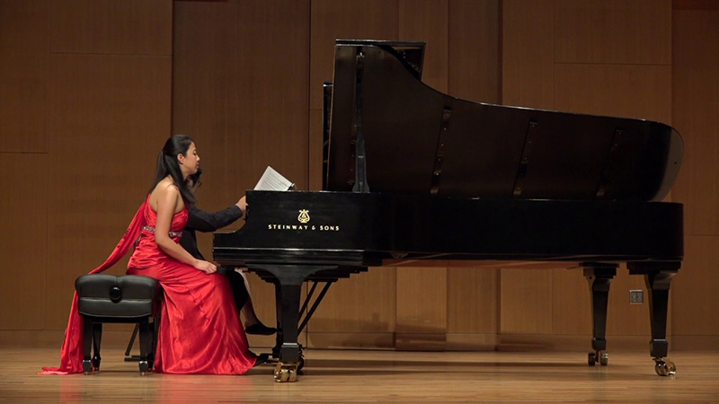 Meilin Ai performing on Grand Piano