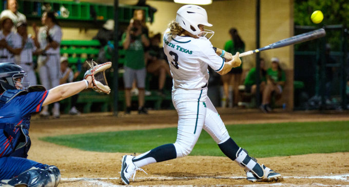 Softball’s late comeback attempt falls short at Houston Baptist