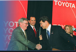 Governor Perry with Toyota representatives