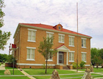 McMullen  County courthouse