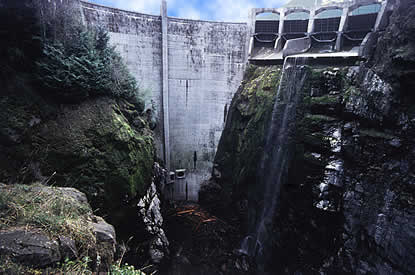 dam in steep-sided canyon