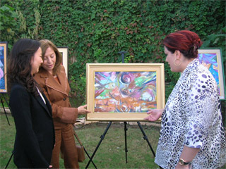 Assistant Cultural Affairs Officer Jinnie Lee (left) attends the First Exhibition of the newly formed Women Artists Association. 