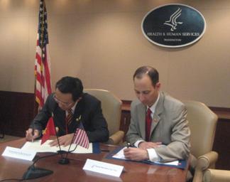 Deputy Secretary Troy and Vietnamese Vice Minister of Health sign a memorandum of understanding on cooperation in food safety, animal feed and medical products.