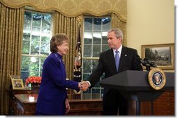 President George W. Bush nominates White House Counsel Harriet Miers as Supreme Court Justice during a statement from the Oval Office on Monday October 3, 2005.  White House photo by Paul Morse