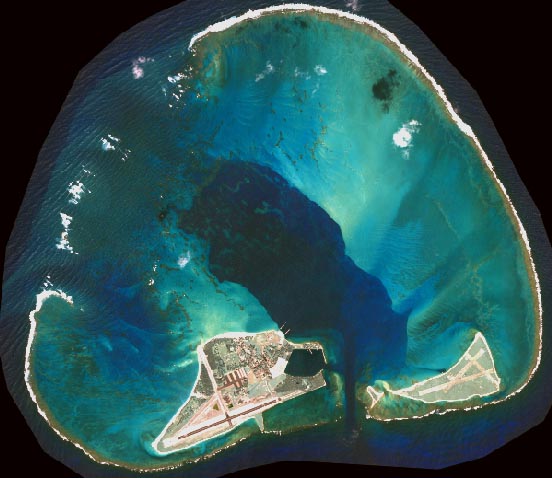 Satellire imagery of Midway Atoll 