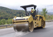 Ride-on roller/compactor with ROPS and seat belt