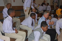 Senator Carper accompanied the young men to the gym and had a chance to talk with them one-on-one.