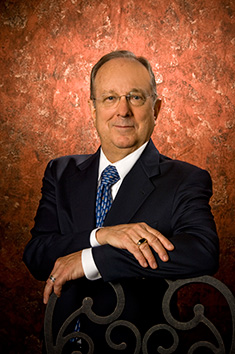 Alan  Reynolds 