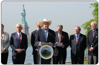 Senator Frank Lautenberg (D-NJ), Governor of New Jersey John Corzine, Secretary of the Interior Ken Salazar, Senator Chuck Schumer (D-NY), Representative Robert Menendez (D-NY13), at a press conference announcing the reopening of the Statue of Liberty’s crown. (photo credit Tami Heilemann DOI)