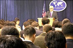 Date: 04/03/2009 Location: Washington, DC Description: Ambassador Stephen W. Bosworth, Special Representative for North Korea Policy, U.S. Department of State, Briefing at the Washington Foreign Press Center on "U.S. Policy Regarding North Korea." State Dept Photo