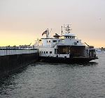 During the open season, your visit to Governors Island will begin with an eight minute ferry ride on The Coursen.