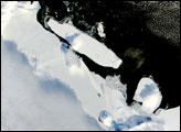 B-15A Iceberg Blocks McMurdo Sound