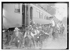 Vets. entering train - Gettysburg (LOC) by The Library of Congress