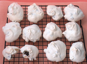 Chocolate Chip Meringue Cookies