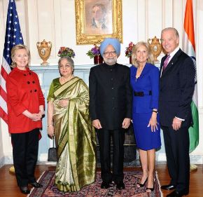 Date: 11/24/2009 Description: Secretary Clinton with Mrs. Gursharan Kaur, India Prime Minister Manmohan Singh,  Vice President Joe Biden, and Dr. Jill Biden during a luncheon at the State Department. © State Dept Image by Michael Gross