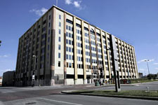 The century-old Butler Building across from Dallas City Hall was once Dallas’ largest wholesale distribution center. The 510,000-square-foot, nine-story building was later converted to office space but has been vacant for many years.