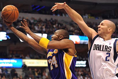 Dallas' Jason Kidd (right) is replacing injured Kobe Bryant on the West All-Star team.