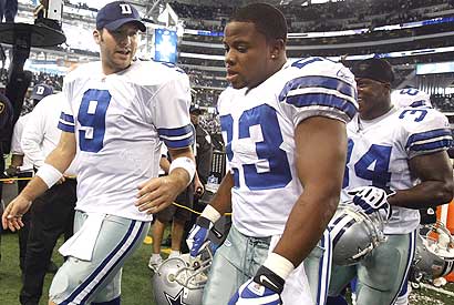 Tony Romo (left), Tashard Choice (center) and the rest of the Dallas Cowboys walked away from Monday's game with a win.