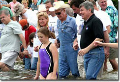 Bernie Fowler wade-in.