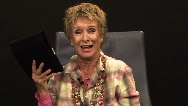 Cloris Leachman sings during interview