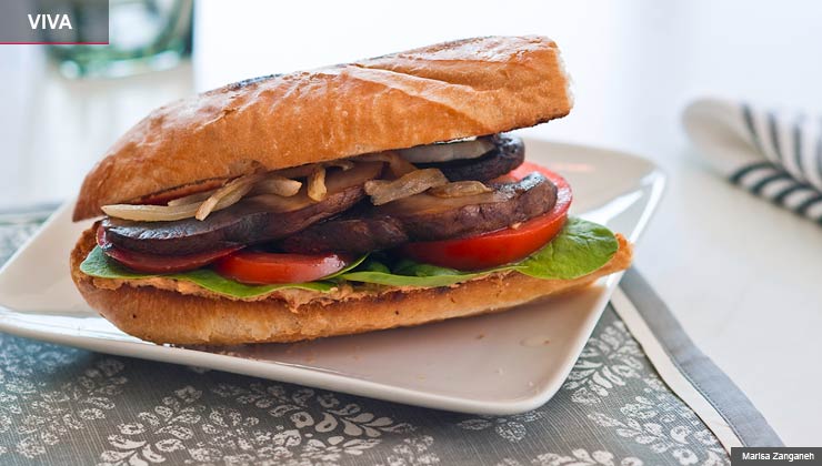 Sándwich de portobello con chipotle