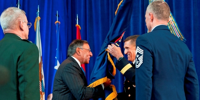 DIA Welcomes New Director, Army Lt. Gen. Michael T. Flynn