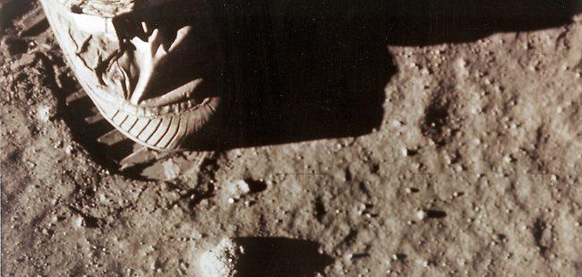 Photo: Neil Armstrong's steps will forever be imprinted in our hearts and in our history books.