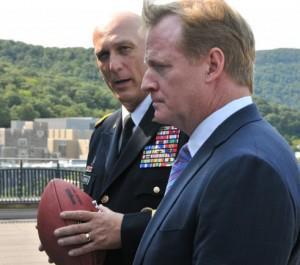 Photo: New Blog Post: United States Army and NFL Team Up to Combat Traumatic Brain Injuries 

The U.S. Army and National Football League are working together to research and improve awareness of traumatic brain injuries.

Read, like and SHARE: http://ow.ly/dwp2X