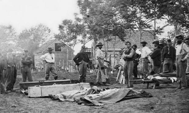 photograph, Burial of Union soldiers in Fredericksburg, VA, 1864