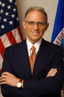 fred p hochberg