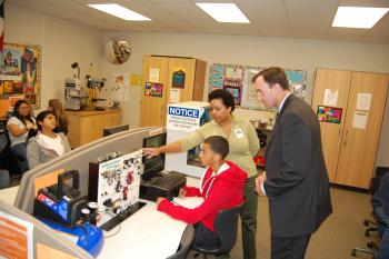 Congressman Olson tours Briscoe Junior High School in Richmond, Texas.