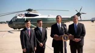 Image of Locke and officials outdoors making announcement