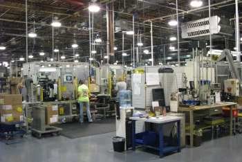 Warehouse with workers (Photo: USDA)