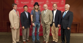 Secretary Locke Meets with Music Industry