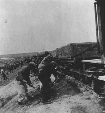 Prisoners of the Stupki forced-labor camp for Jews in the Generalgouvernement. Stupki, Poland, 1941-1942.