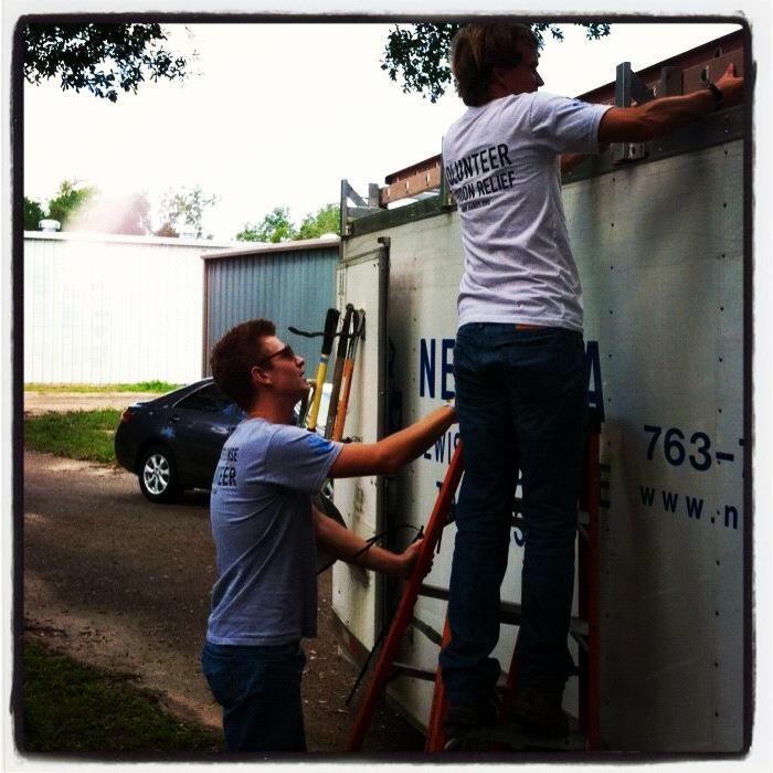 All Hands Volunteers’ assessment team and volunteers have been on the ground, helping Mississippi communities in need. Now we’re packing up to head to Louisiana to assess several communities that are requesting help.