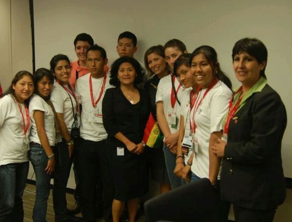 Deputy Assistant Sectretary Fabiola Rodriguez-Ciampoli meets with South American Youth Ambassadors. 