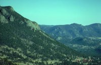 image of Rocky Mountain National park with good visibility