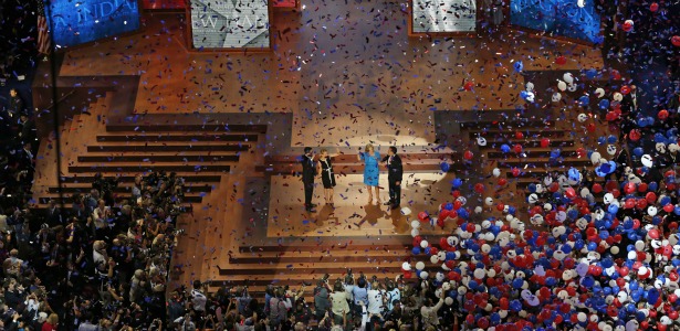 RNCconventionwrap.banner.reuters.jpg