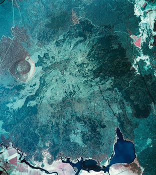 Aerial photograph of Brushy Butte, California.