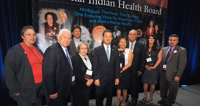 Secretary Shinseki and tribal leaders