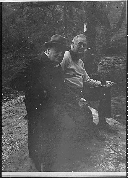 Franklin D. Roosevelt and Winston Churchill in “Shangri-la,” May 14, 1943. They agreed to keep the Council of Four discussions under wraps several months later. (Franklin D. Roosevelt Library, Hyde Park, New York)