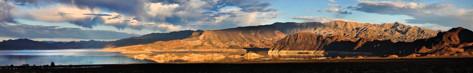 Sunset at Lake Mead's Boulder Basin