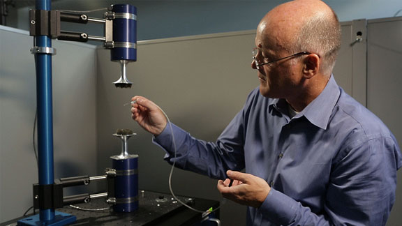 Argonne scientist Chris Benmore demonstrates his acoustic levitator, which could help to improve the efficiency and quality of pharmaceutical development.