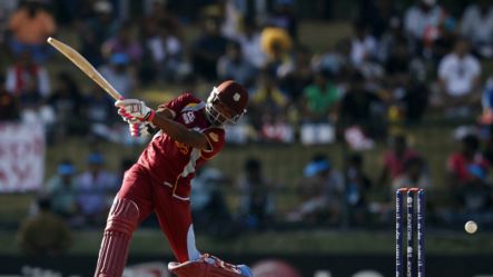 West Indies' Darren Bravo plays a shot during their Twenty20 World Cup Super 8 cricket match against New Zealand in Pallekele October 1, 2012. REUTERS/Dinuka Liyanawatte (SRI LANKA - Tags: SPORT CRICKET)
