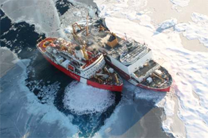 Canadian Coast Guard Ship Louis S. St. Laurent (left) and U.S. Coast Guard Cutter Healy (right) on the Arctic Ocean