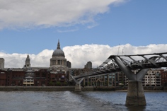 Pedestrian Bridge to St Paul's Cathedral