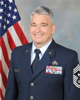 photo of CHIEF MASTER SERGEANT JOHNNY W. SMITH