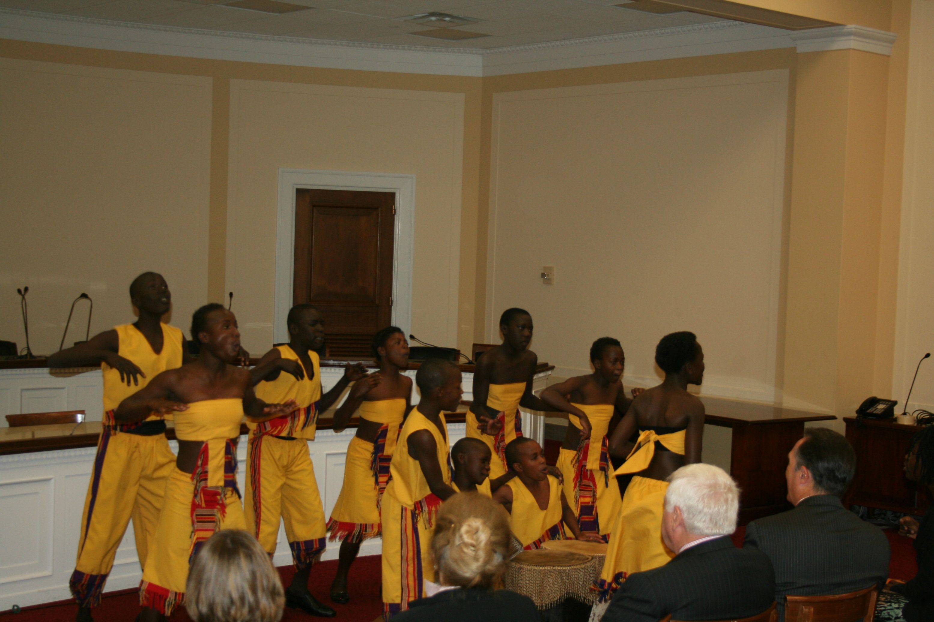 Congressman Franks listens to Uganda's Childrens Choir